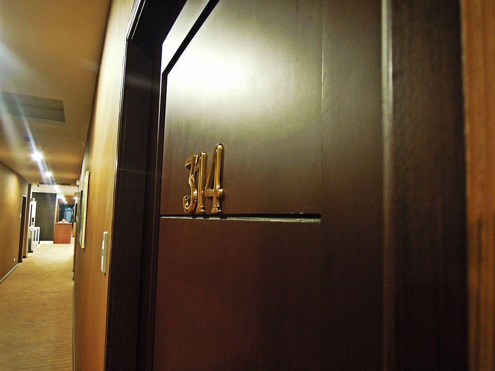 Orion Hotel Manila Exterior foto
